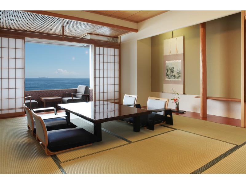 ホテルニューさがみや 熱海市 エクステリア 写真