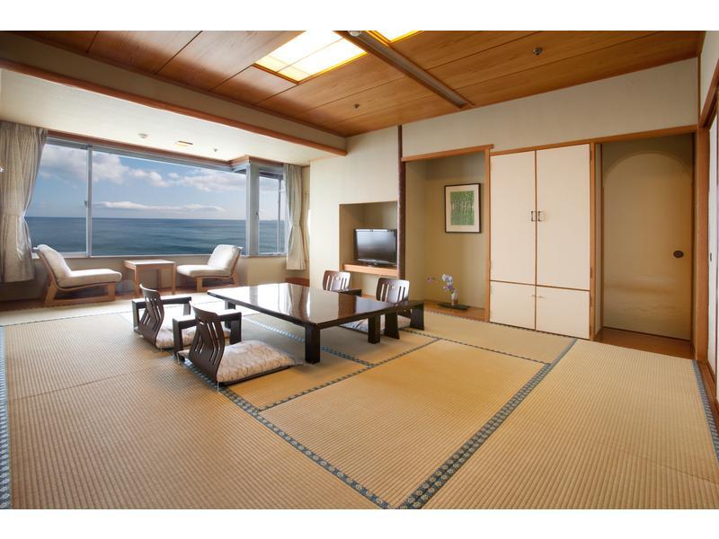 ホテルニューさがみや 熱海市 エクステリア 写真